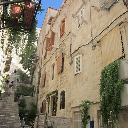 Angelina Old Town